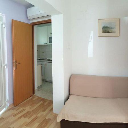 Apartments Andelic Свети свети Филип и Яков Екстериор снимка
