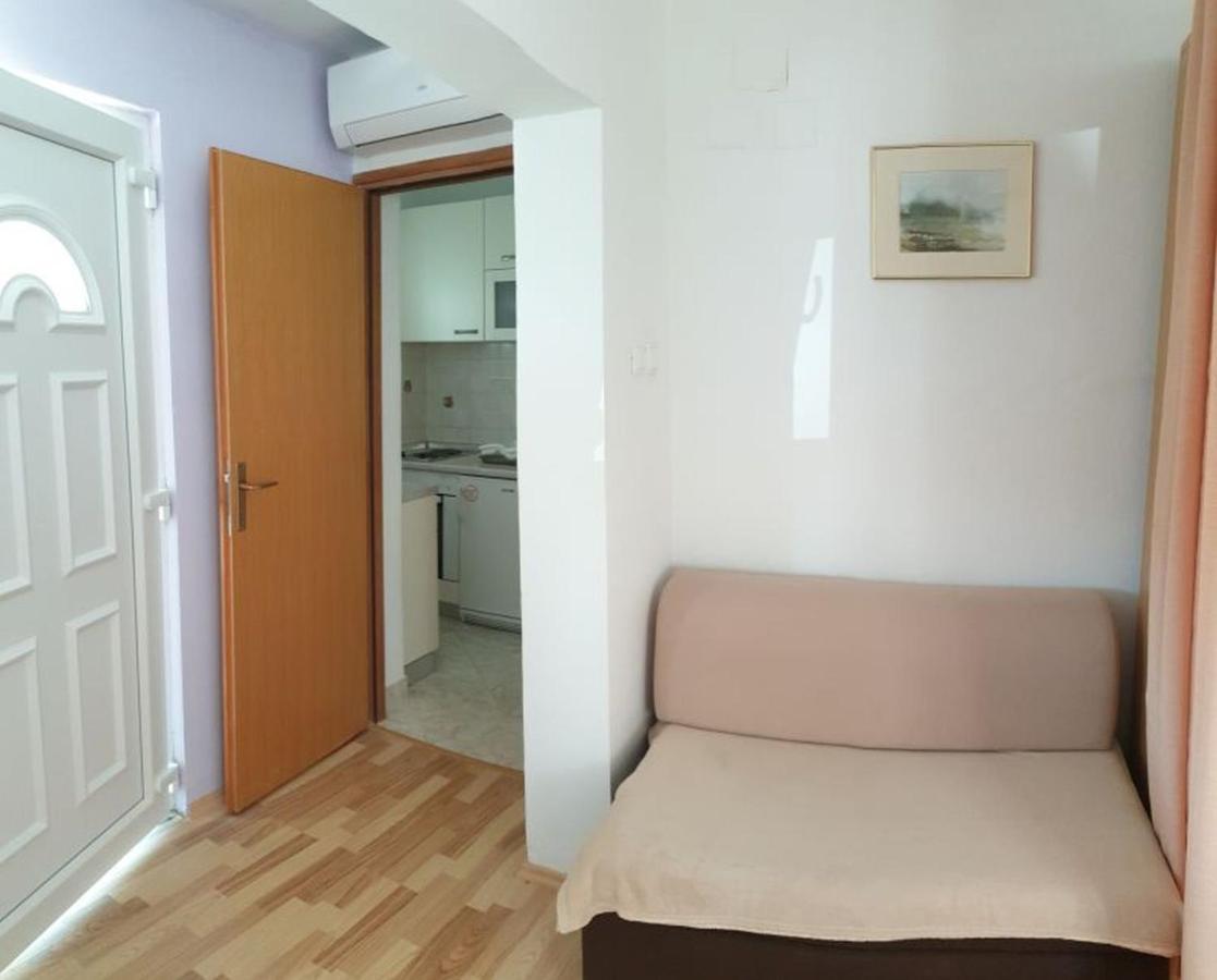 Apartments Andelic Свети свети Филип и Яков Екстериор снимка