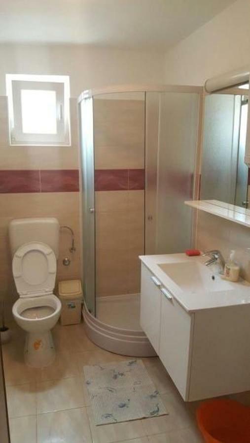 Apartments Andelic Свети свети Филип и Яков Екстериор снимка